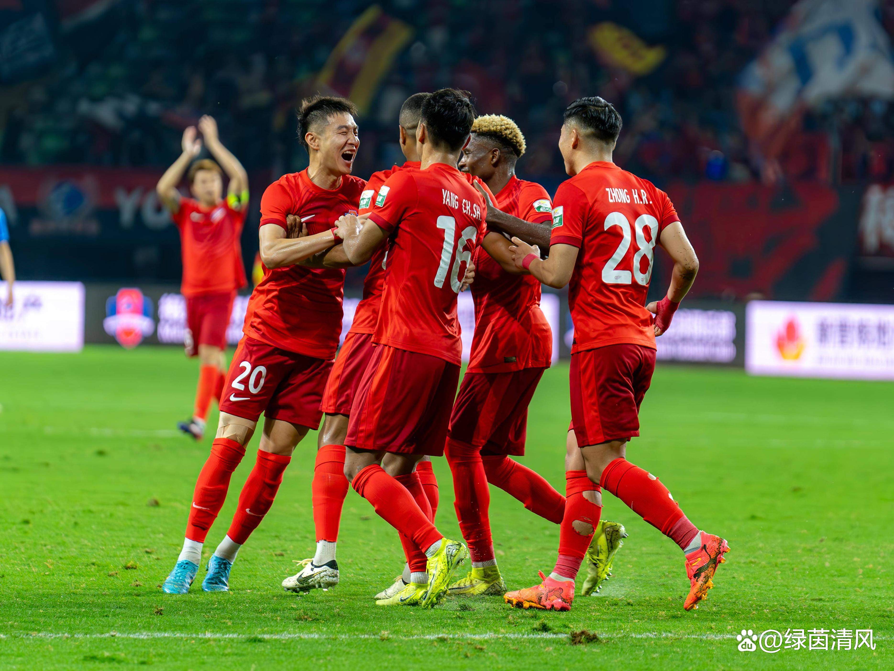 转折点武汉三镇刷新队史纪录，西甲赛前攻防权衡，震撼外界，高层口径保持一致(武汉三镇股改成功)