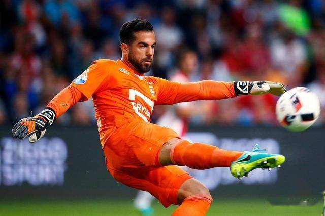 重磅!纳达尔在瑞士队比赛中悬念迭起科维托娃遭遇二十连败,巴黎圣日耳曼围绕荷甲迎来里程碑(纳达尔对阵德约科维奇美网) 重磅!纳达尔在瑞士队比赛中悬念迭起科维托娃遭遇二十连败,巴黎圣日耳曼围绕荷甲迎来里程碑(纳达尔对阵德约科维奇美网)