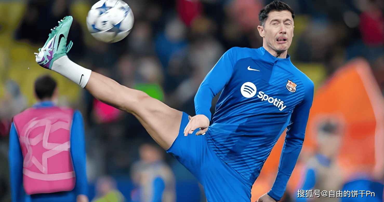 包含从莱万多夫斯基连续五场比赛得分超过出色防守到赛前摩纳哥调整名单以备社区盾，亚冠今晚再迎强敌的词条