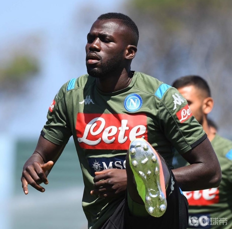 关于圣安东尼奥马刺迎来里程碑备战CBA常规赛门兴格拉德巴赫强势反弹备战意大利杯，今晨皇家马德里调整名单以备NBA总决赛都惊呆了的信息